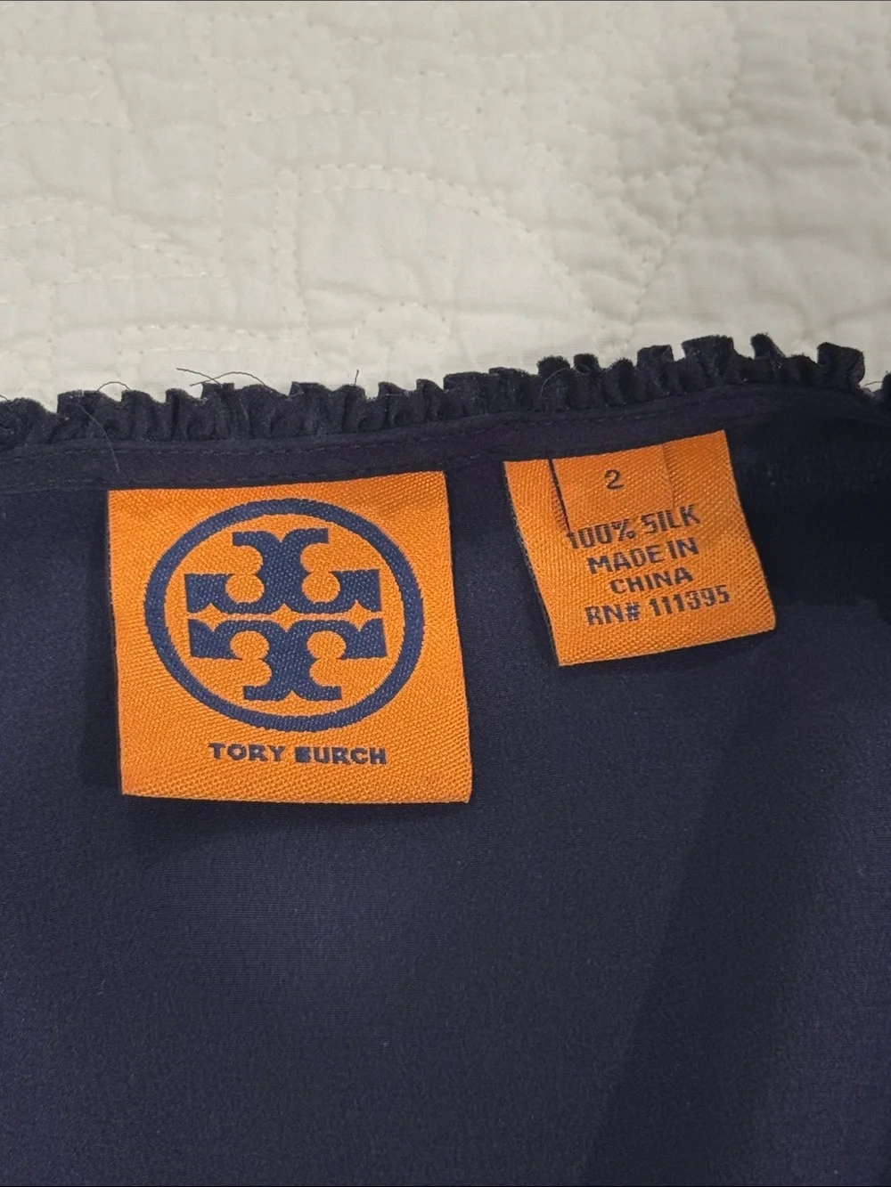 Tory Burch Silk Navy Sleeveless Top Button Down Pleated size 2 EUC Resort Cruise
